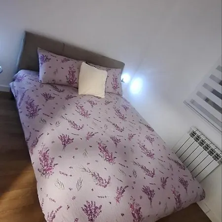 Sjaj شقة Ledine